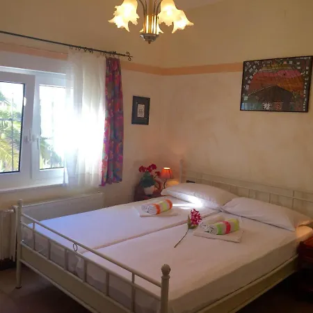 Отель Casa Celesta With Private Pool & Amazing View
